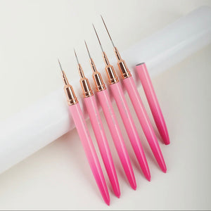 Barb Pink Ombré Liner Brushes